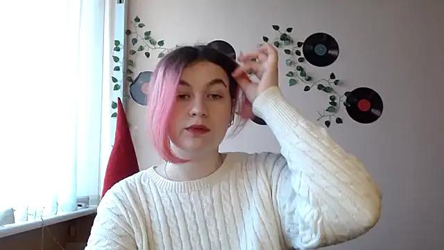 Snapshot of Aura__Myst chatting on December 2025 12:44:02 PM Aura Myst online show from December 2025 12:44:02 PM