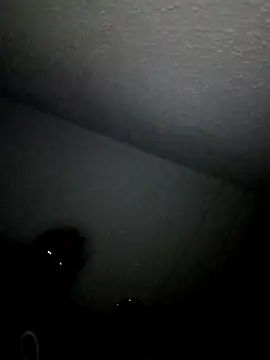 Olivassl22 online show from April 2026 09:45:01 PM