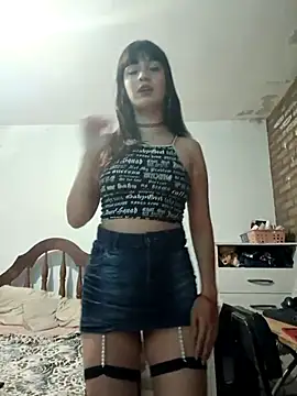 ladydark25 online show from December 2025 02:28:01 AM