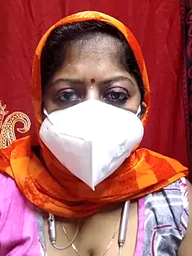 Snapshot of Aakriti_01 chatting on February 2026 07:37:02 AM Aakriti 01 online show from February 2026 07:37:02 AM