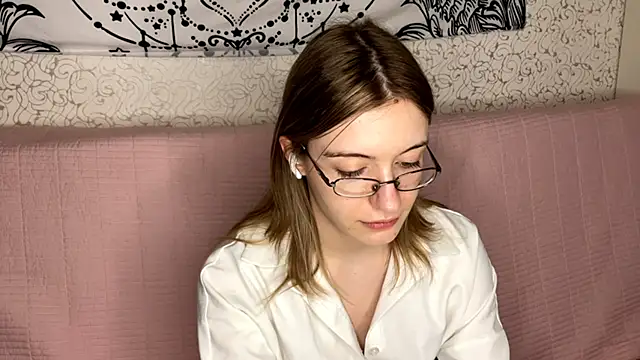 Shining Robi online show from January 2026 12:18:01 PM