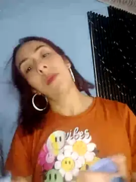 Snapshot of Moolly_Evanz chatting on March 2026 04:18:01 PM Moolly Evanz online show from March 2026 04:18:01 PM