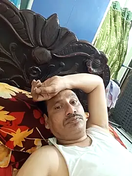 Nagurvali143 online show from February 2026 05:43:01 PM