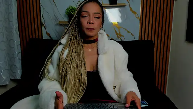 nilastorm online show from February 2026 01:52:02 PM