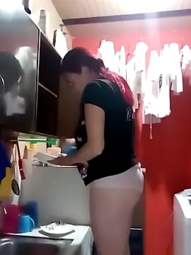 Annelis1 online show from December 2025 05:51:02 PM