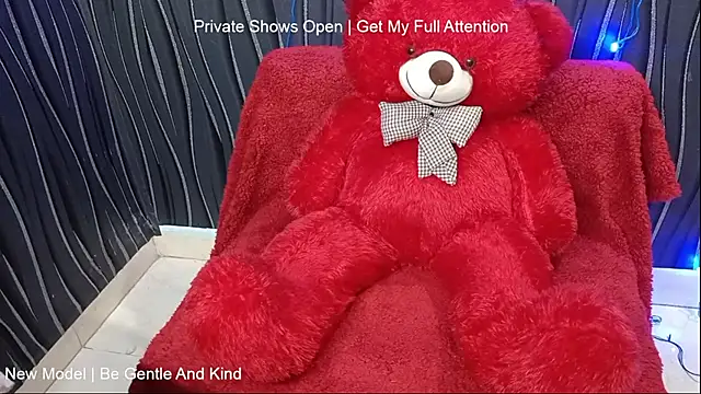 khushigoesnaughty0 online show from January 2026 06:46:02 PM