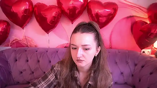 CyrenaLuxe online show from February 2026 01:16:01 PM