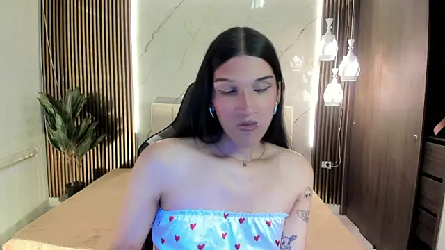 Snapshot of Bianca_baldwin_ chatting on December 2025 08:47:02 PM Bianca baldwin online show from December 2025 08:47:02 PM