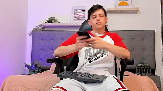 Snapshot of sebastamayo_ chatting on March 2026 06:28:02 AM sebastamayo online show from March 2026 06:28:02 AM