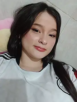Jasmineloki online show from June 2026 12:22:02 AM