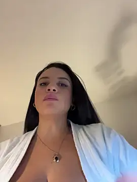Lena-Williamss online show from June 2026 02:34:02 AM