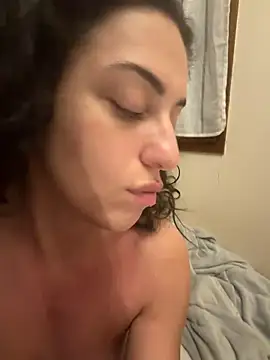 CoquineCharmeuse online show from February 2026 08:52:01 PM