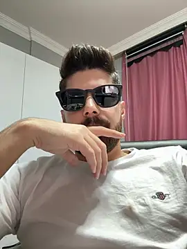 berke3424 online show from February 2026 12:58:01 AM