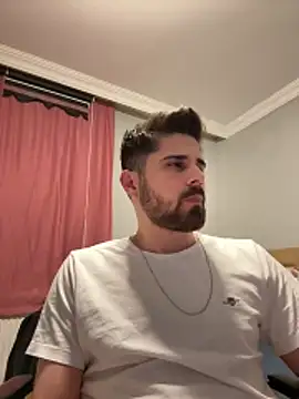 berke3424 online show from April 2026 11:53:01 PM