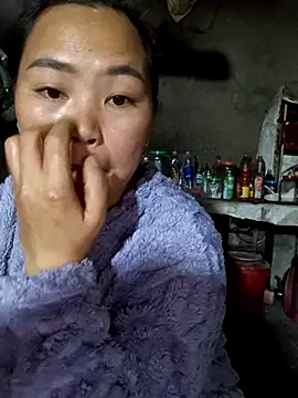 maykimloc online show from December 2025 02:06:02 AM