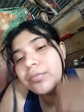 Rousse uwu online show from January 2026 07:05:02 PM