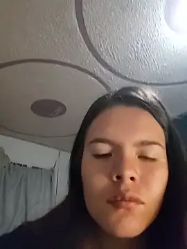 Krolaykate online show from December 2025 10:09:02 AM