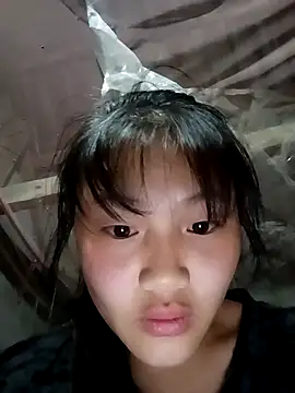 uyen syx online show from December 2025 12:43:01 PM