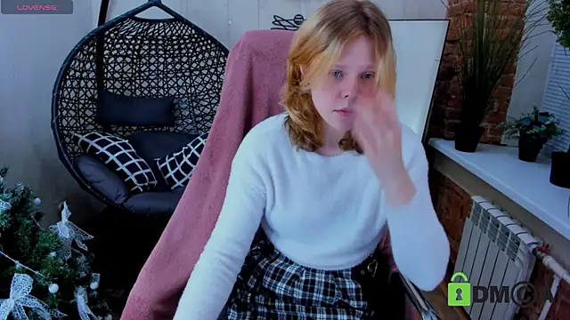 Snapshot of Soft_Flame chatting on December 2025 03:30:02 PM Soft Flame online show from December 2025 03:30:02 PM