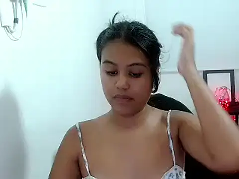 Shawnycarson online show from June 2026 05:56:02 PM