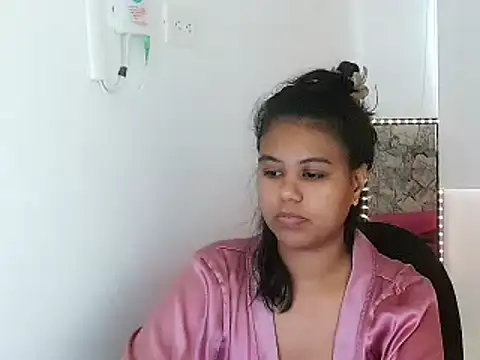 Shawnycarson online show from June 2026 04:32:01 PM