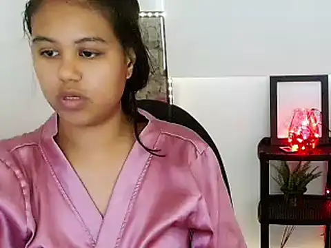 Shawnycarson online show from June 2026 06:23:01 PM