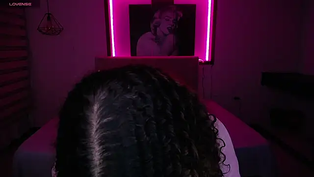 Kendall fox x online show from December 2025 03:46:02 AM