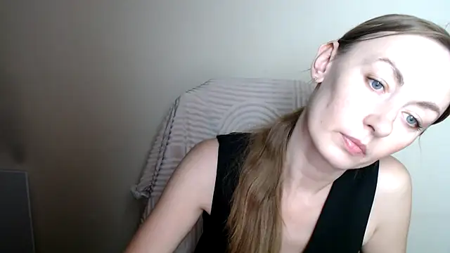 LiaSeass  online show from June 2026 11:58:02 AM