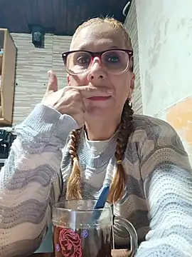 cari75 online show from May 2026 03:34:01 AM