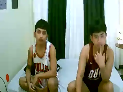 dylan hardfucker online show from May 2026 06:05:02 PM