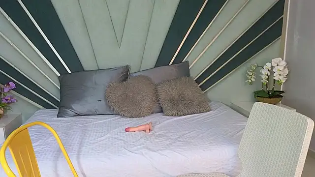 DulceeEsmeralda online show from March 2026 02:11:02 PM