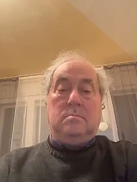 csikar online show from February 2026 06:02:01 PM