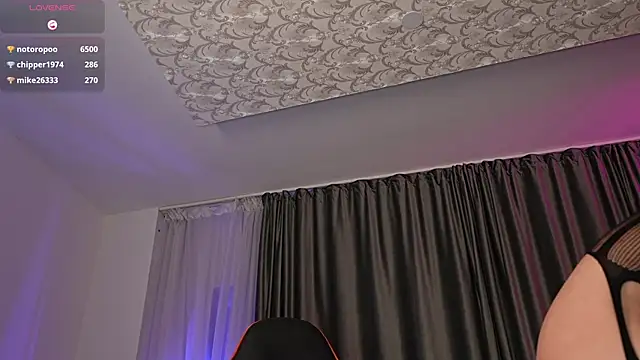 Snapshot of creampussyy chatting on January 2025 01:56:02 AM creampussyy online show from January 2025 01:56:02 AM