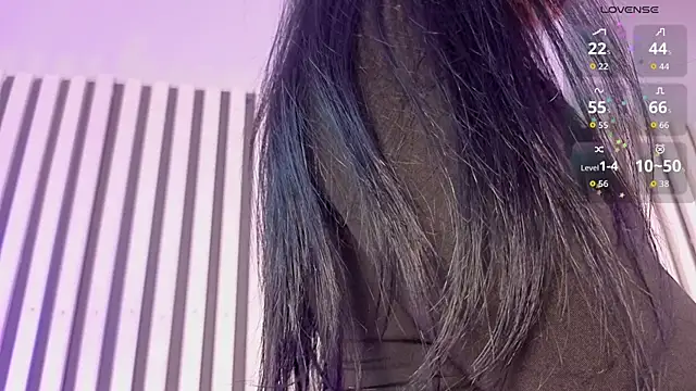 Ariana klarts online show from June 2026 01:11:01 PM