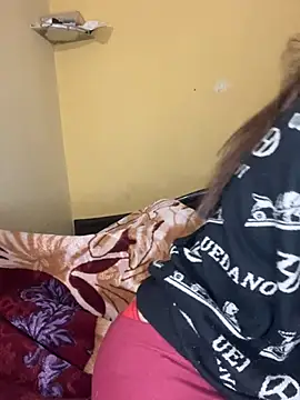 HOT-CUPAL22 online show from January 2026 10:13:02 PM