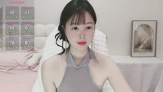 Snapshot of Anna-2005 chatting on March 2026 05:34:01 AM Anna-2005 online show from March 2026 05:34:01 AM