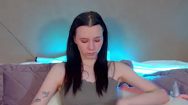 ArinaKubrick online show from January 2026 07:11:01 PM