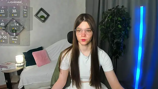 miss  evelyne online show from December 2025 01:36:01 AM