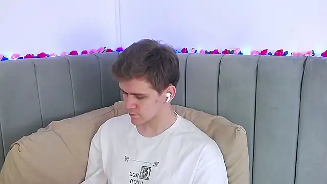 NickJohnas online show from February 2026 03:40:02 AM