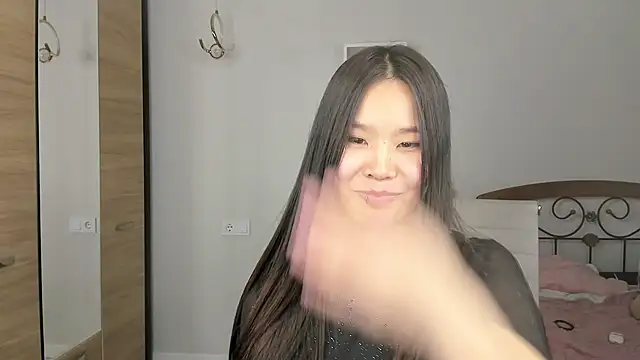 amiya cute online show from February 2026 04:14:01 PM