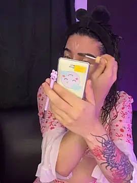 Missvalery online show from February 2026 07:17:02 PM