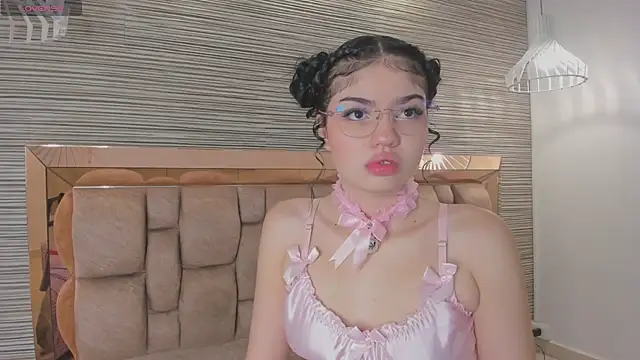 chloe cortez online show from June 2026 10:40:02 AM