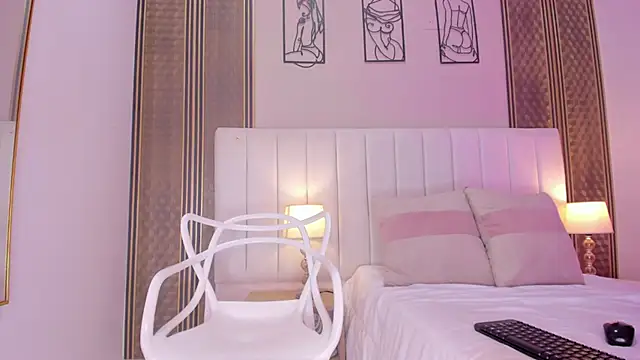  emily  st online show from February 2026 12:30:02 PM