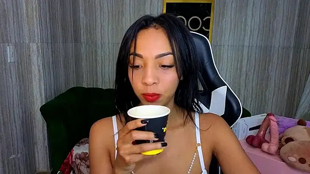 luna meow t online show from January 2026 02:17:02 AM