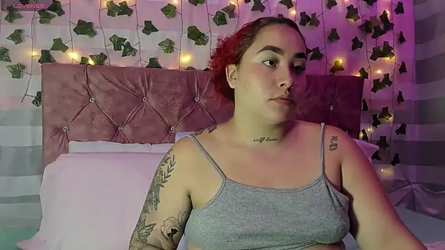 Ayla-marttinez online show from June 2026 12:15:01 AM