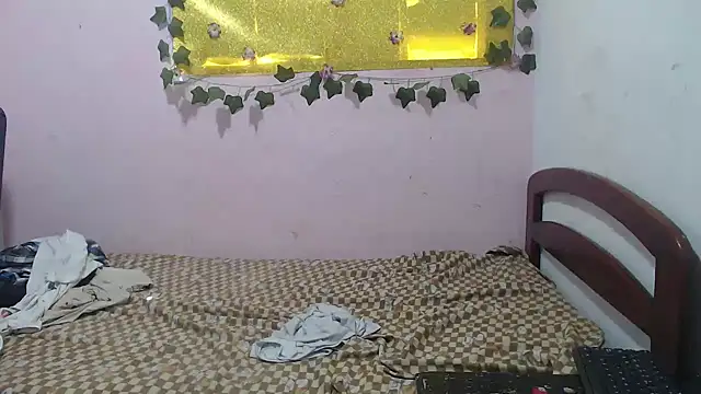 twobigscock23 online show from May 2026 07:20:01 PM