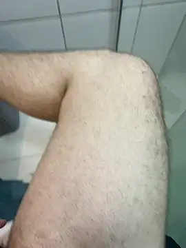 EngenheiroNovinho online show from March 2026 12:05:01 PM