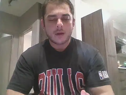 Snapshot of Marcelopret chatting on December 2025 05:08:02 PM Marcelopret online show from December 2025 05:08:02 PM