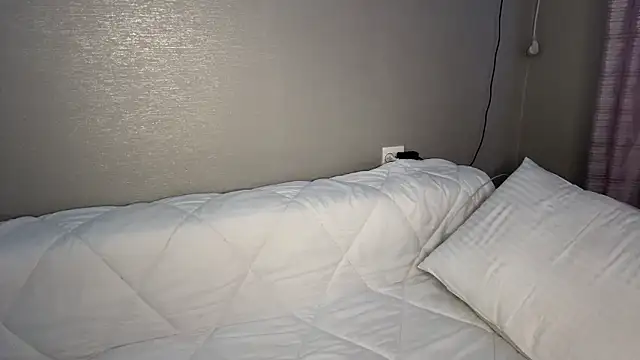 Snapshot of Freya_land chatting on February 2026 04:05:02 PM Freya land online show from February 2026 04:05:02 PM