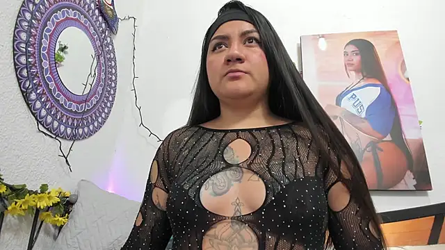 Snapshot of Hanna_moore10 chatting on February 2026 07:01:02 PM Hanna moore10 online show from February 2026 07:01:02 PM